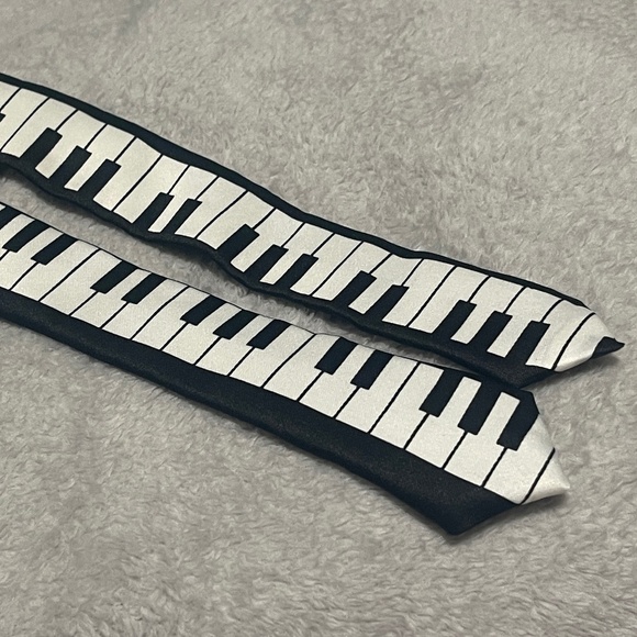 Piano Tie - Skinny Keyboard Tie for Musicians / Costumes - Picture 2 of 8